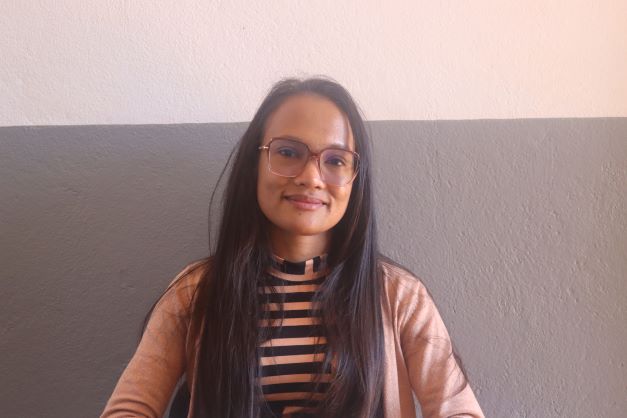 Salle de thérapie calme et lumineuse